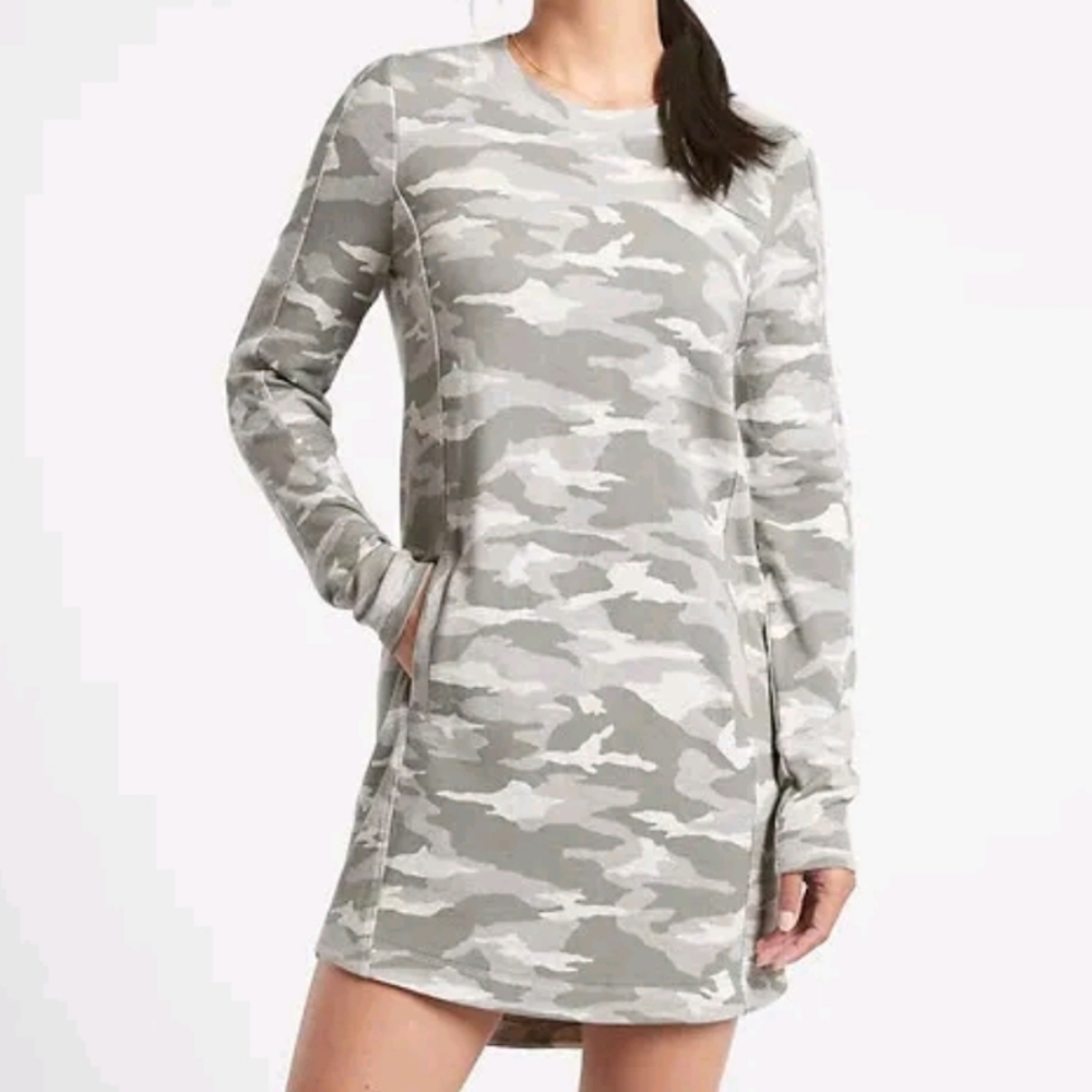 nwot ATHLETA camo balance dress XXS long sleeve gray fleece Athleisure mini